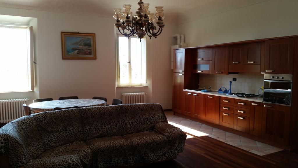 La Panoramica Apartment Avenale Bilik gambar